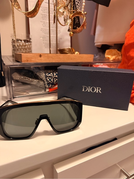The Unbranded Brand Accessories - Women Sunglasses